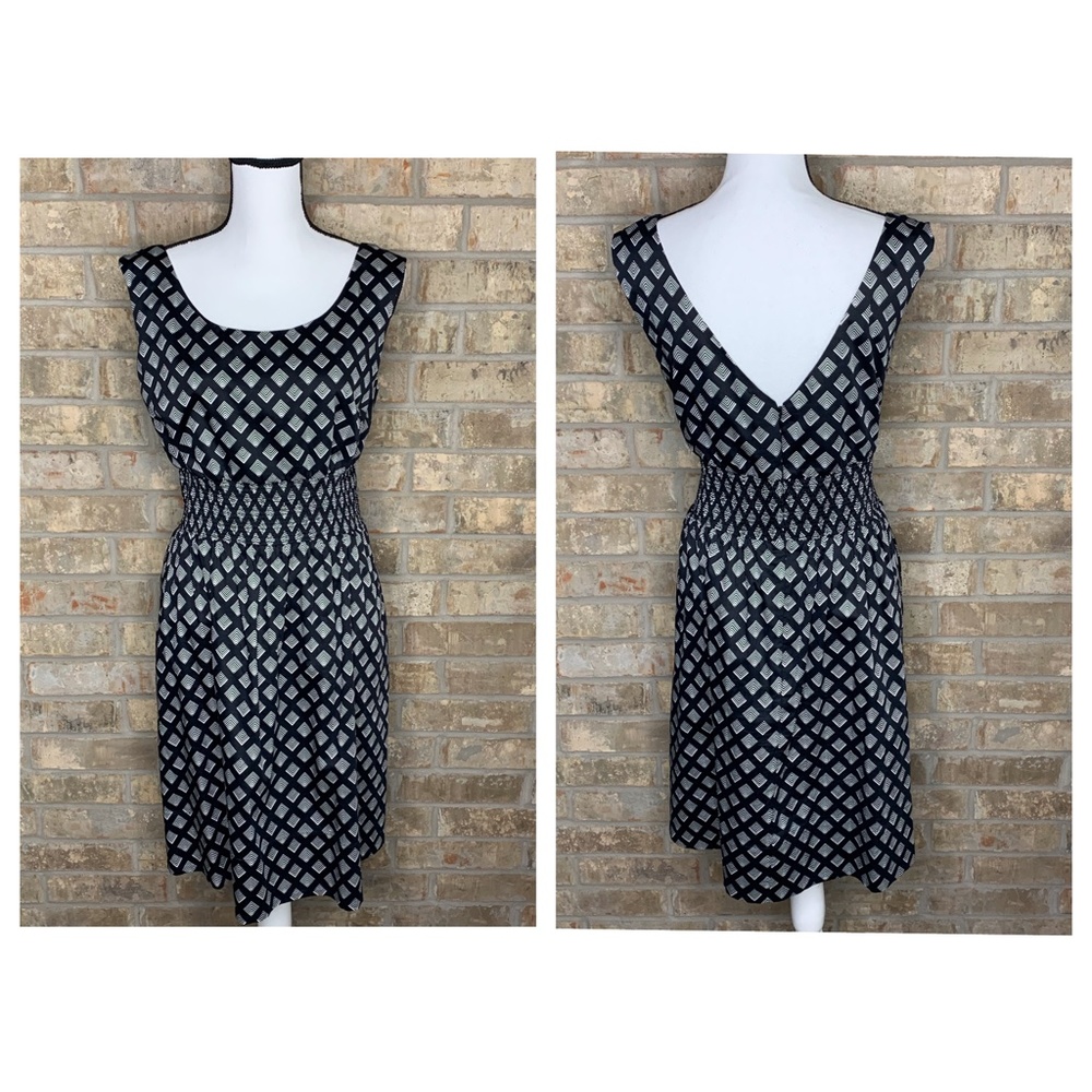 White House Black Market Fit & Flare Dress - F100